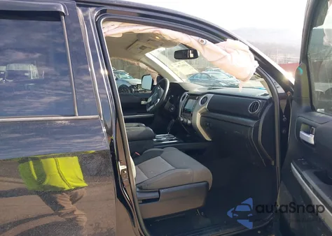 2016 Toyota Tundra Sr5 5.7L V8 из США, поврежденный, VIN 5TFDY5F16GX581920